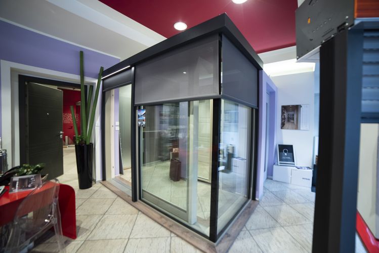 martocchi showroom lecco esposizione tenda tecnica sprilux
