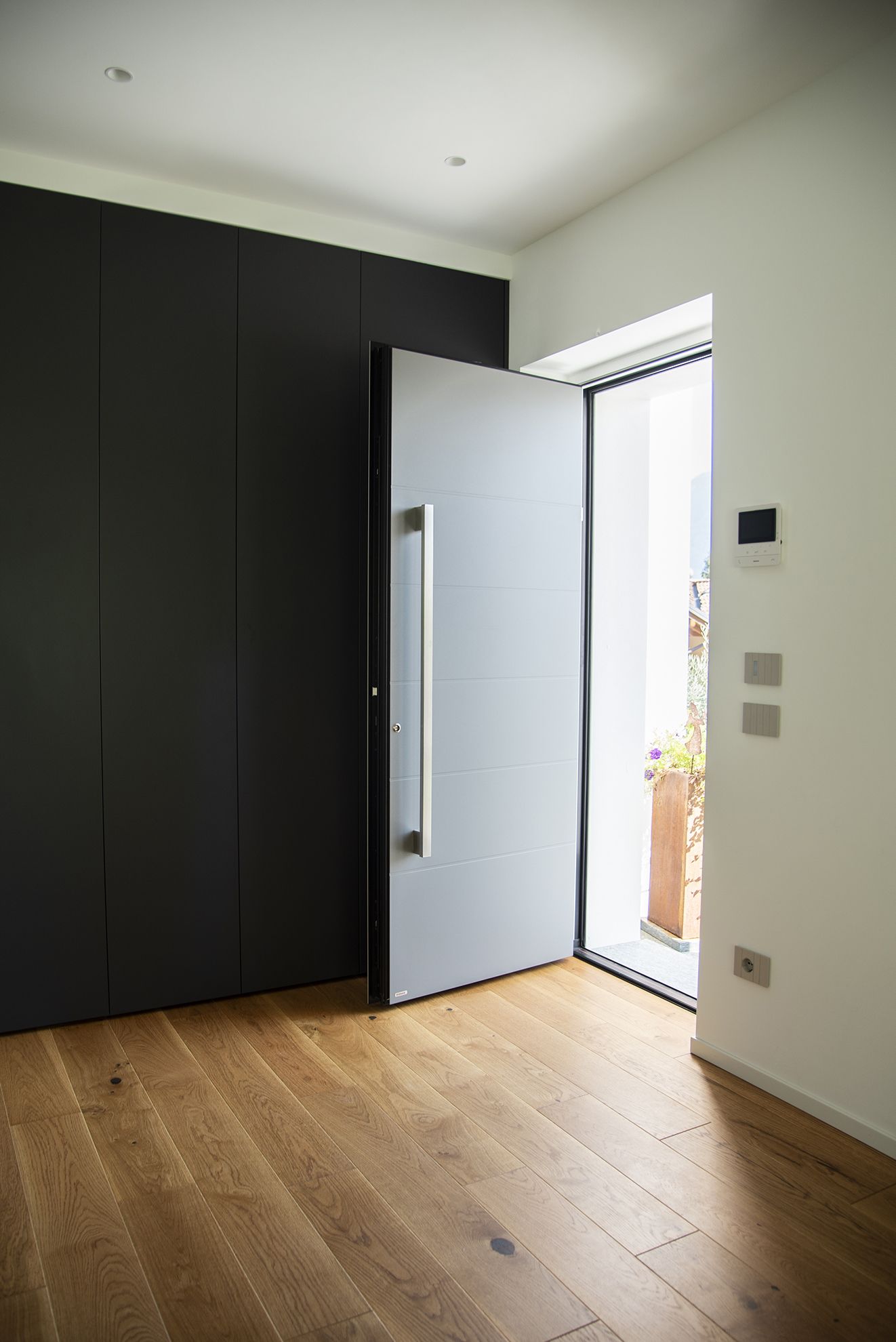 portone ingresso da interno