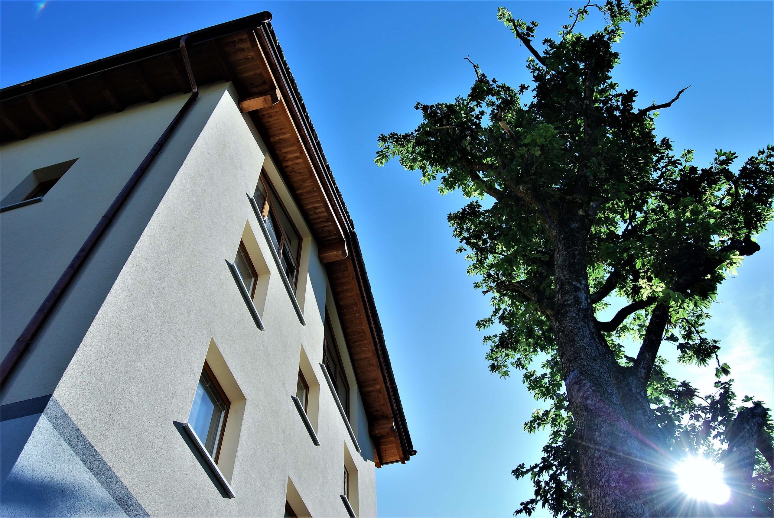 serramento trapezoidale vistro da interno