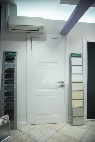 porta legno bianca