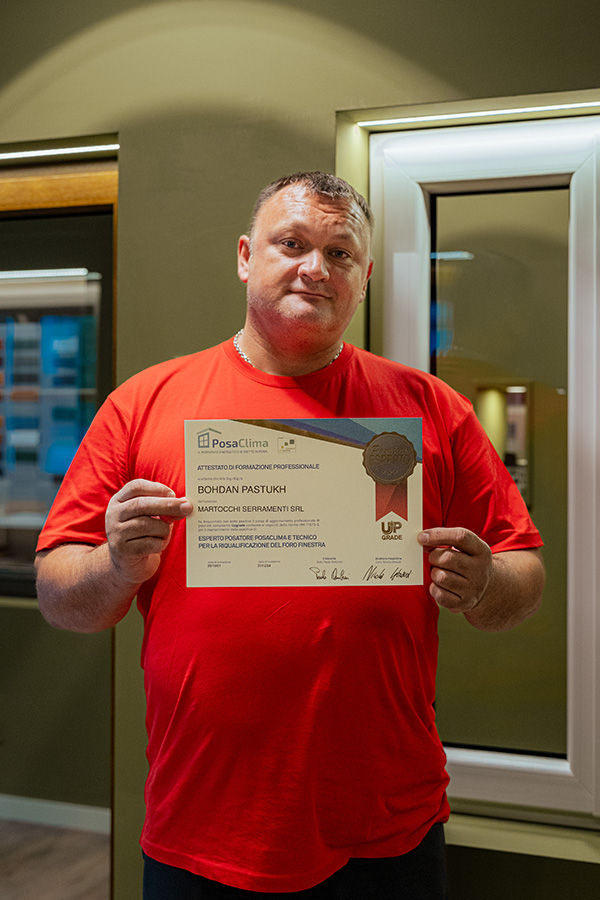 montatore con certificato diploma posaclima