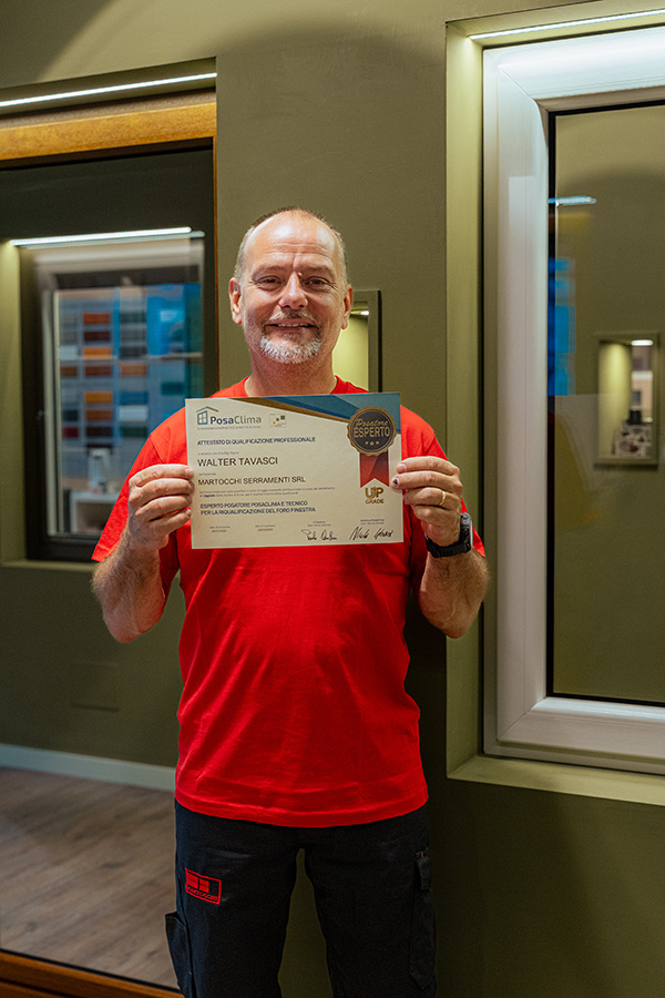 montatore con certificato diploma posaclima