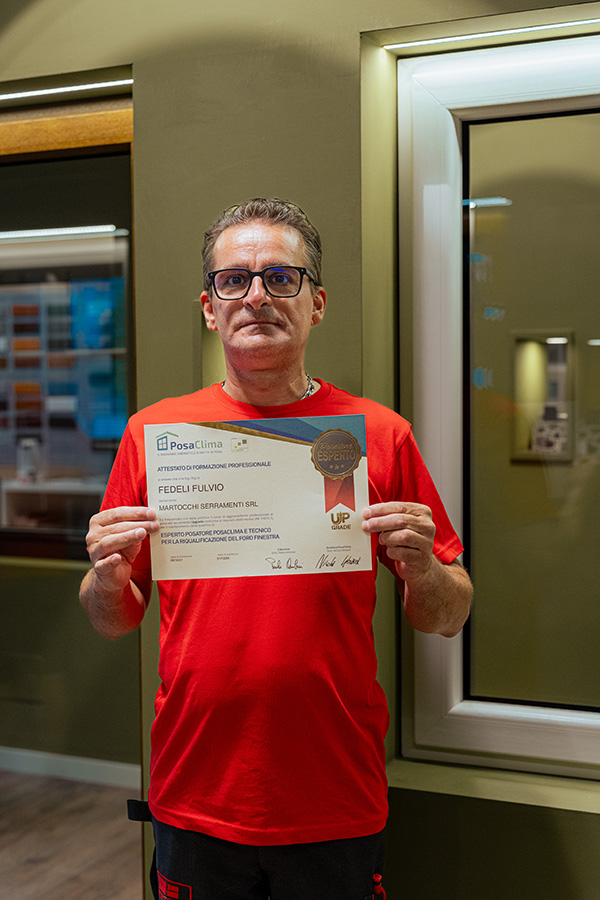 montatore con certificato diploma posaclima