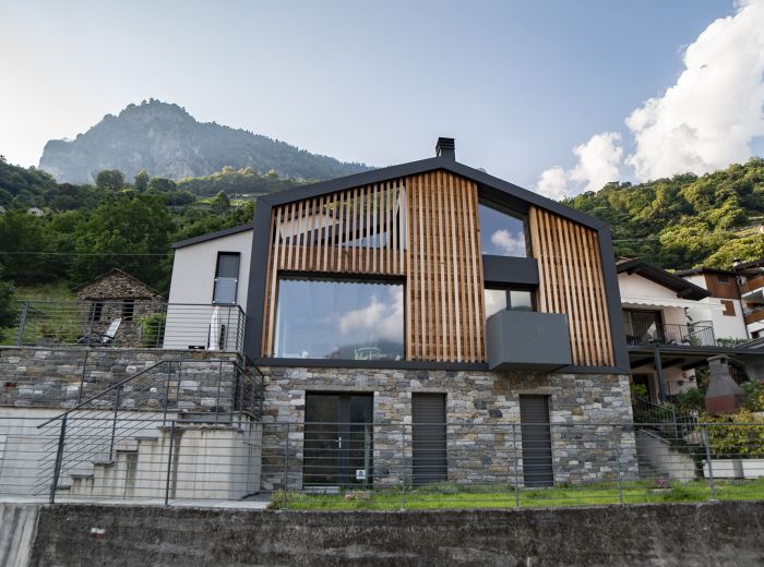 casa privata chiavenna pianazzola