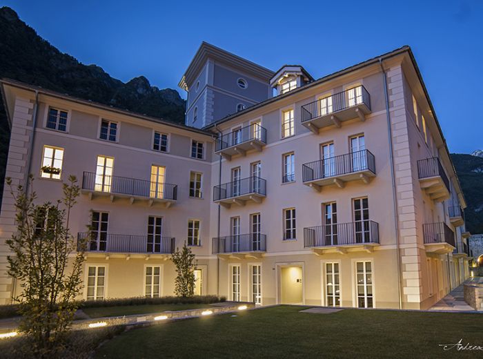 residenza sul mera con luci