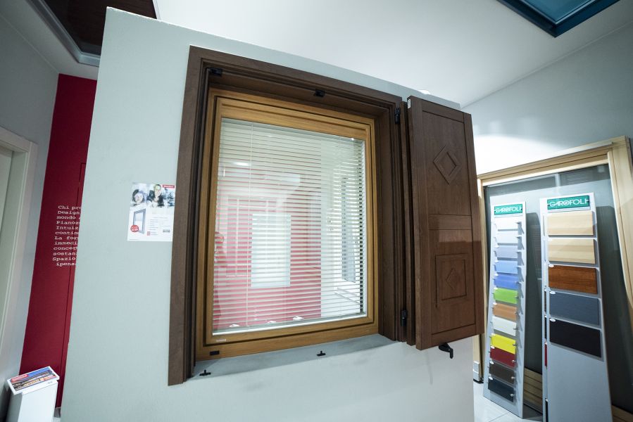 martocchi showroom lecco esposizione persiane