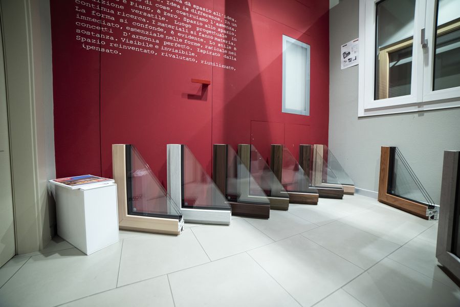 martocchi showroom lecco esposizione serramenti